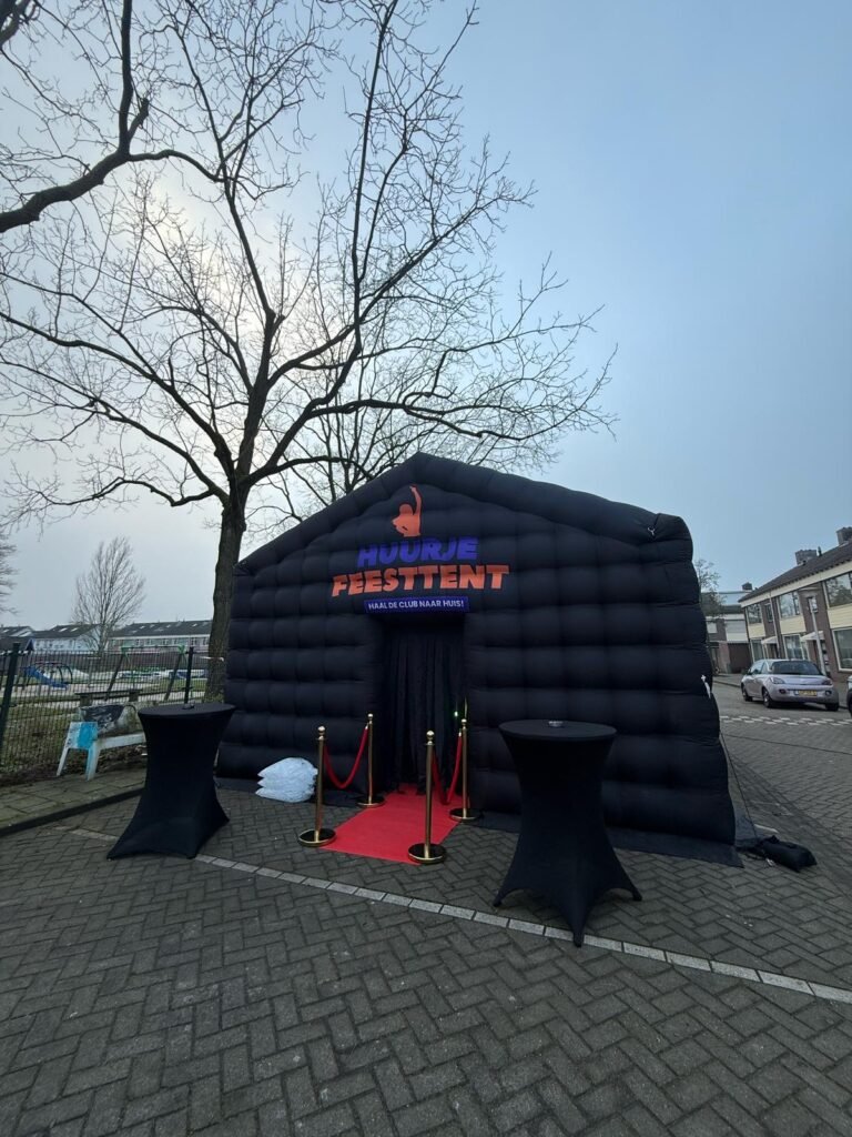 aufblasbare disco mieten