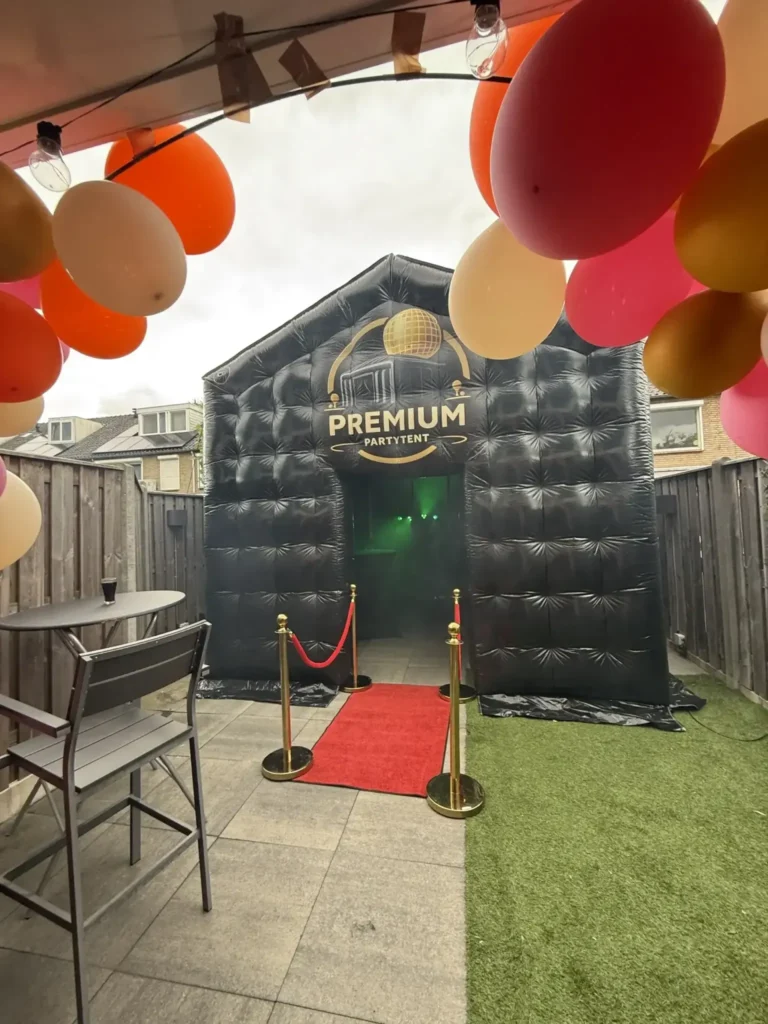 Aufblasbares Partyzelt in NRW mieten