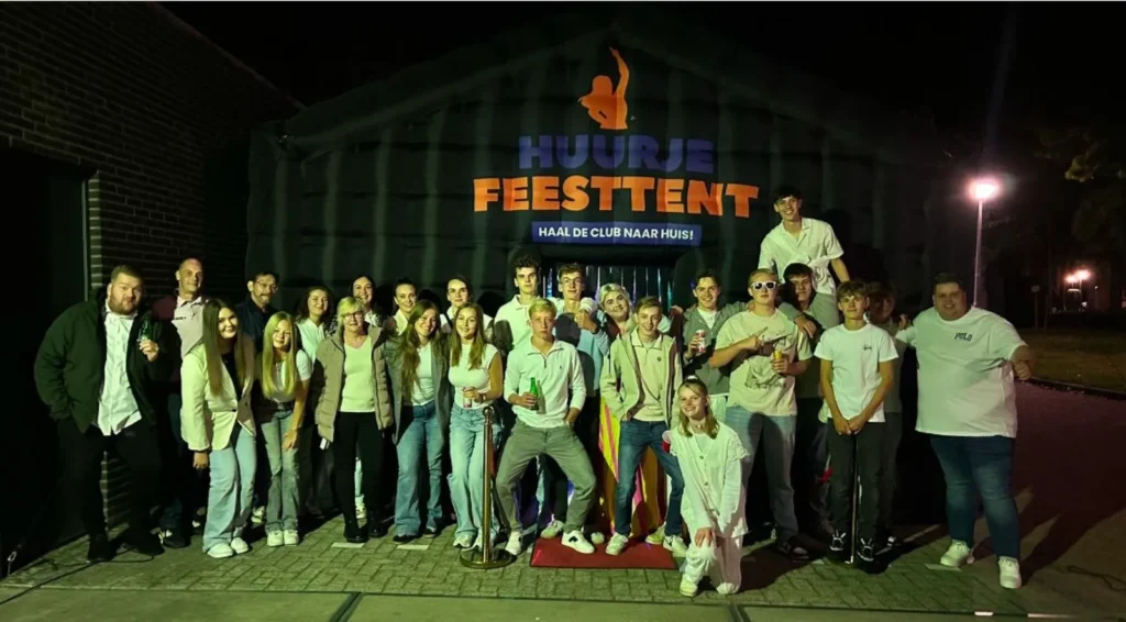 Stimmungsbild 1 von Betriebsfeier im Neon-Club